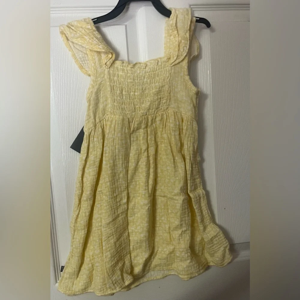 Yellow Ruffled‎ Sleeveless Dress! NWT!